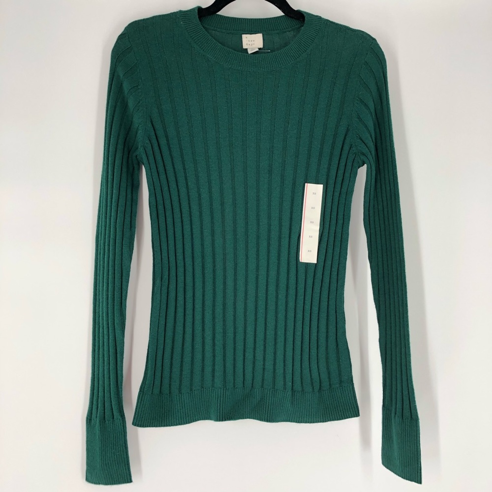 A New Day Knit Green Sweater - Picture 2 of 11